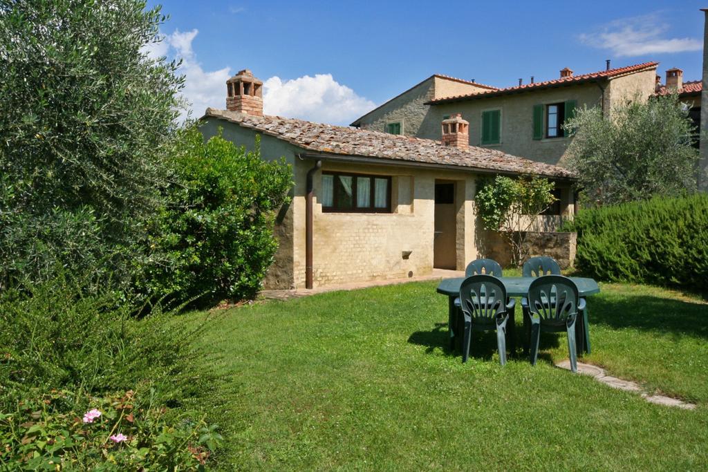 Podere Il Pino ปอจจิบองซี ห้อง รูปภาพ